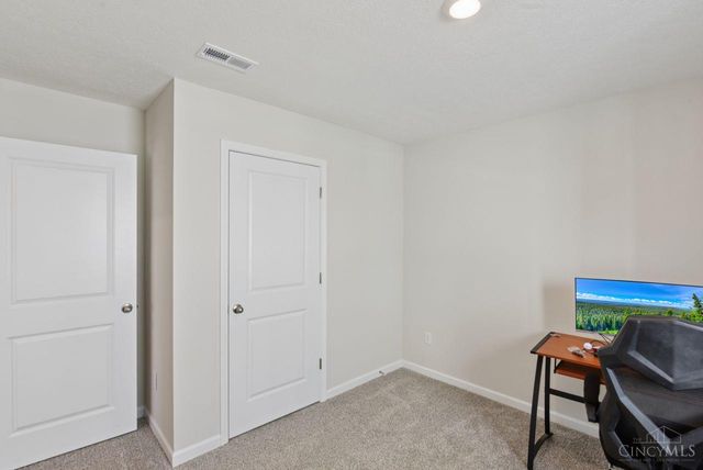 214 River Heights Drive, New Richmond, OH 45157