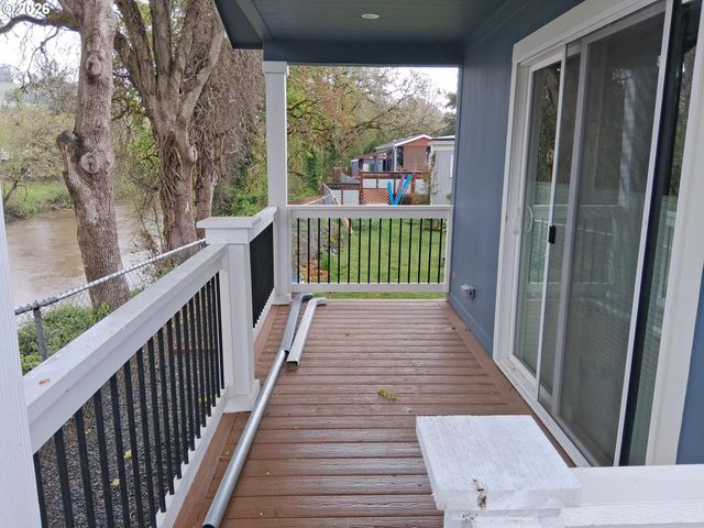503 Se SHERIDAN 34, Sheridan, OR 97378
