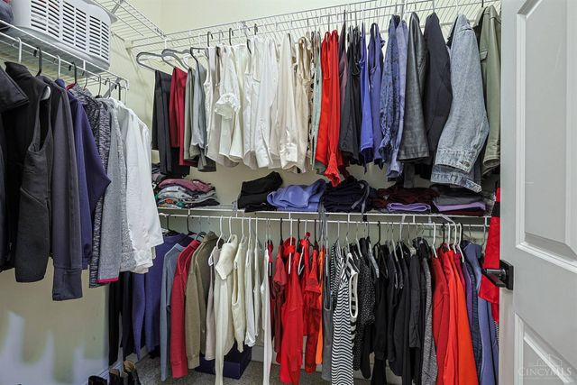 215 Stetson Street, Cincinnati, OH 45219