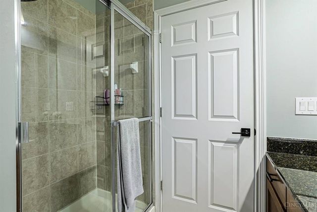 215 Stetson Street, Cincinnati, OH 45219