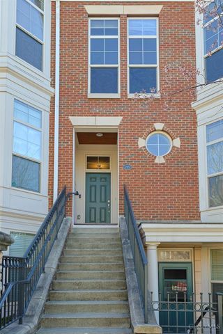 215 Stetson Street, Cincinnati, OH 45219