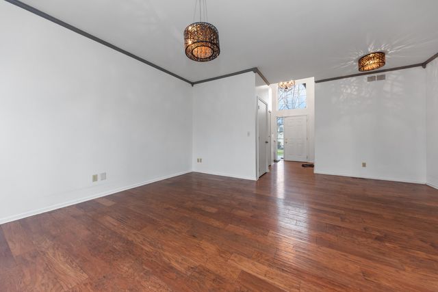 38391 Churchill Lane, Farmington Hills, MI 48331