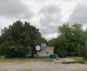 408 N Parkway Drive, Alvarado, TX 76009