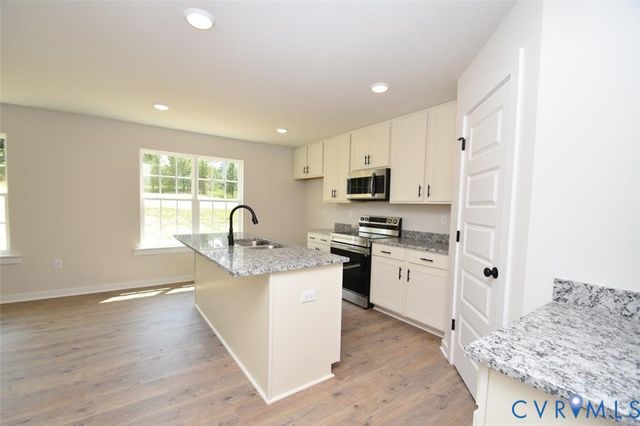 3490 Courthouse Rd, Palmyra, VA 22963