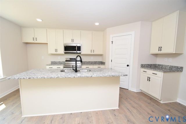 3490 Courthouse Rd, Palmyra, VA 22963