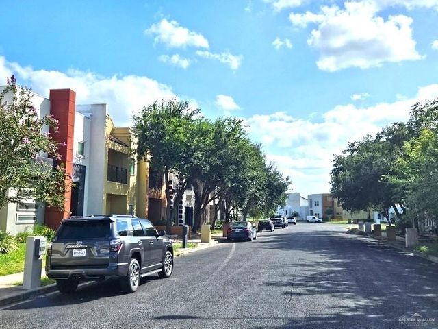 6720 N 4th Street, Mcallen, TX 78504