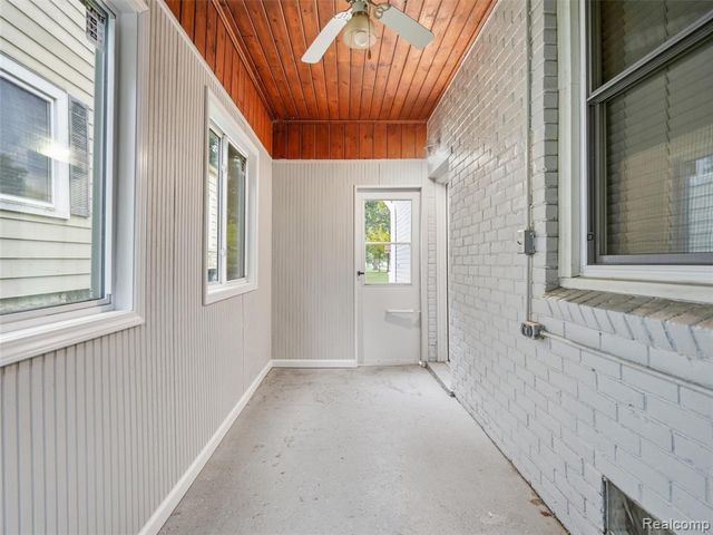 201 S Blair Avenue, Royal Oak, MI 48067