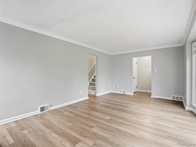 201 S Blair Avenue, Royal Oak, MI 48067