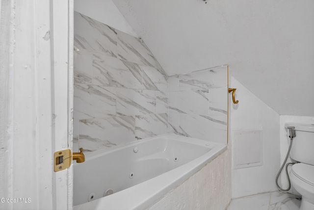 1418 Garner Avenue, Schenectady, NY 12309