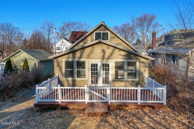 1418 Garner Avenue, Schenectady, NY 12309