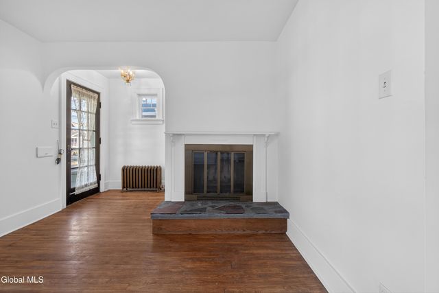 1418 Garner Avenue, Schenectady, NY 12309