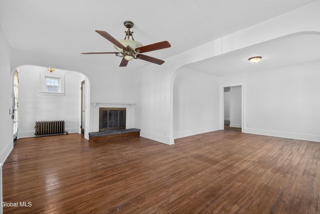 1418 Garner Avenue, Schenectady, NY 12309