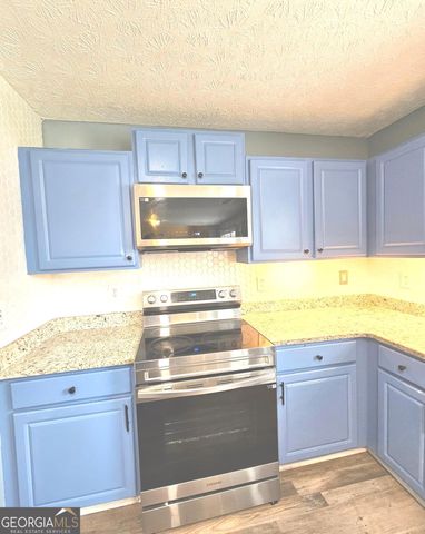 151 Olympic Drive, Fayetteville, GA 30215
