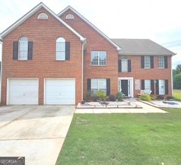 151 Olympic Drive, Fayetteville, GA 30215