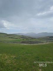 180 Brownlee Loop, Horseshoe Bend, ID 83629
