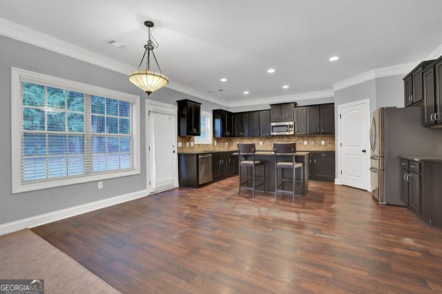 3270 Arbor Oaks Drive, Snellville, GA 30039