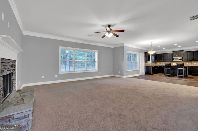 3270 Arbor Oaks Drive, Snellville, GA 30039