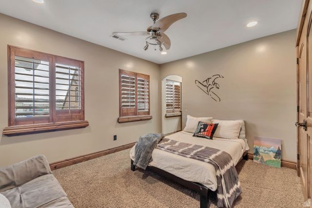 6455 S RAYMOND DR, South Weber, UT 84405