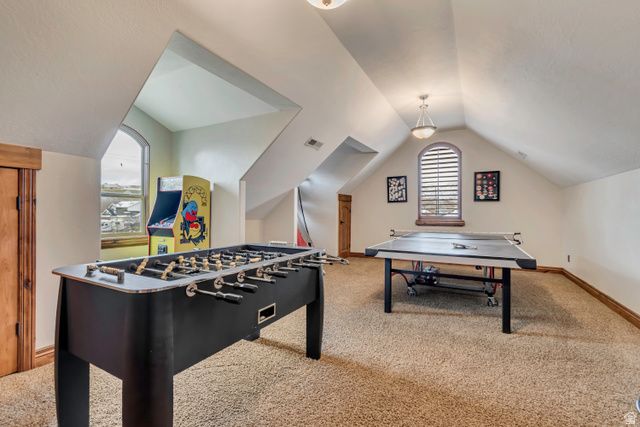 6455 S RAYMOND DR, South Weber, UT 84405