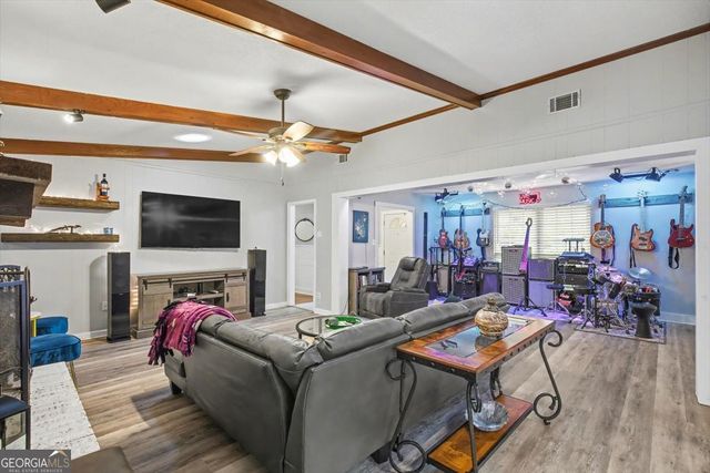 8 Chowning Drive, Savannah, GA 31419