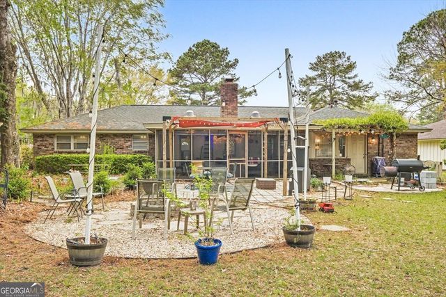 8 Chowning Drive, Savannah, GA 31419