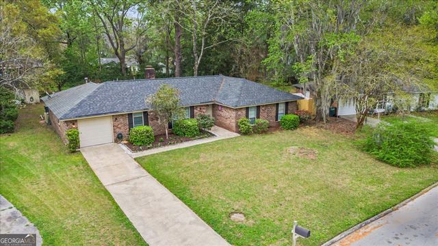 8 Chowning Drive, Savannah, GA 31419