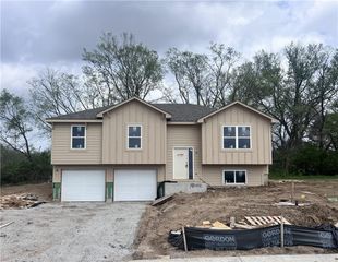 665 S Ranson Place, Independence, MO 64056