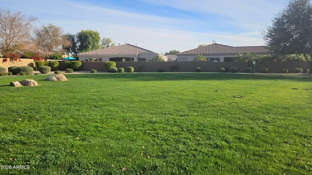 4192 E Chestnut Lane, Gilbert, AZ 85298