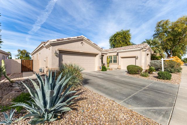 4192 E Chestnut Lane, Gilbert, AZ 85298