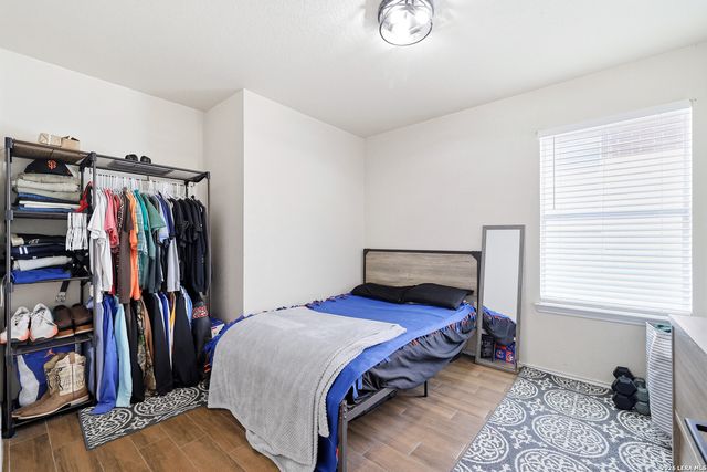 619 Barrow Peak, San Antonio, TX 78251