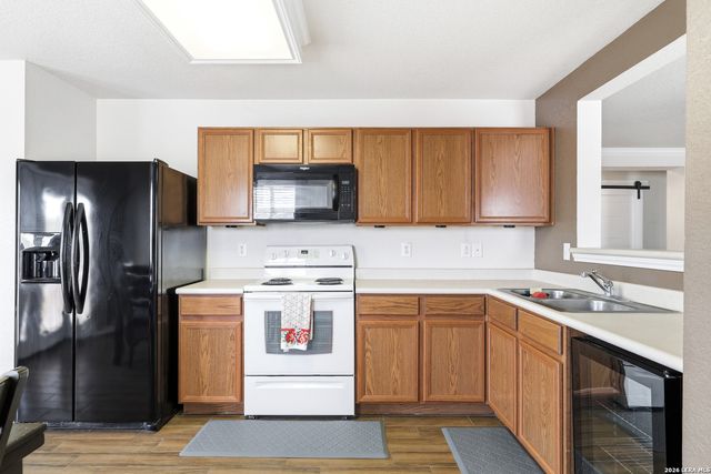 619 Barrow Peak, San Antonio, TX 78251