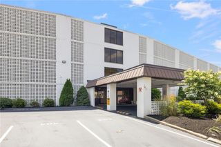 143 Hoffman Avenue 205, Cranston, RI 02920