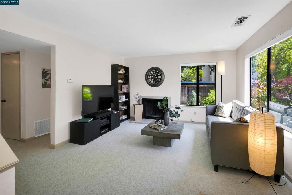 Image 20 of property listing at 1297 Honey Trl, Walnut Creek, CA 94597