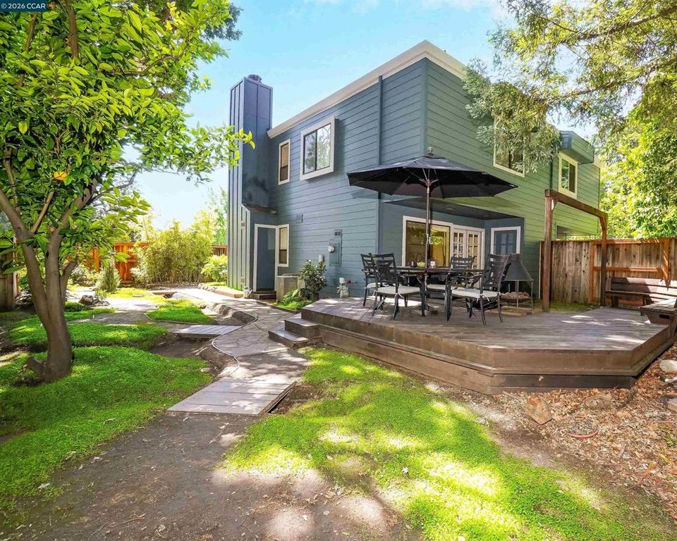 Image 33 of property listing at 1297 Honey Trl, Walnut Creek, CA 94597