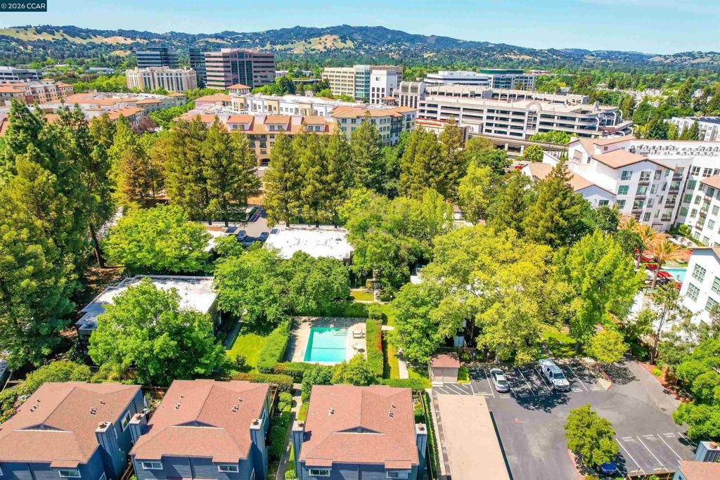 Image 43 of property listing at 1297 Honey Trl, Walnut Creek, CA 94597