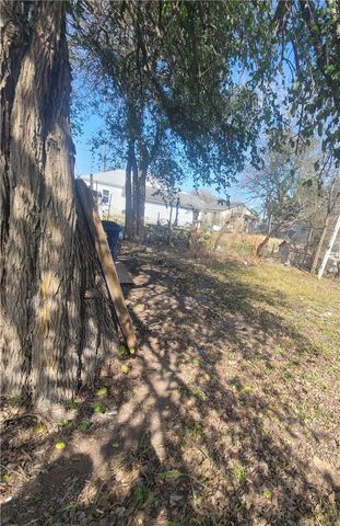 2921 Sabinas St, Corpus Christi, TX 78405