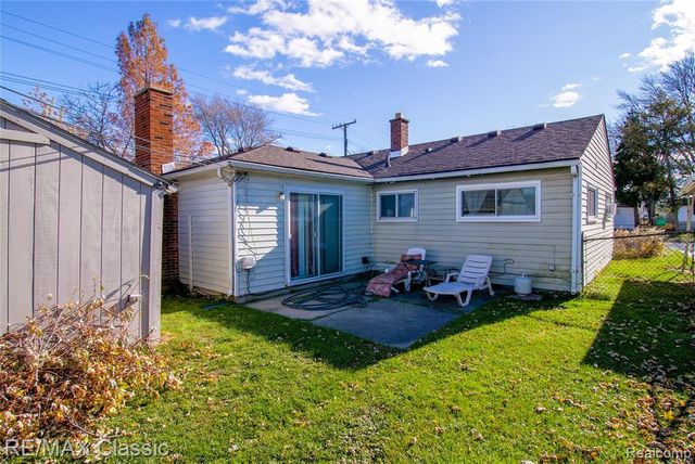 15251 Wildwood Street, Roseville, MI 48066