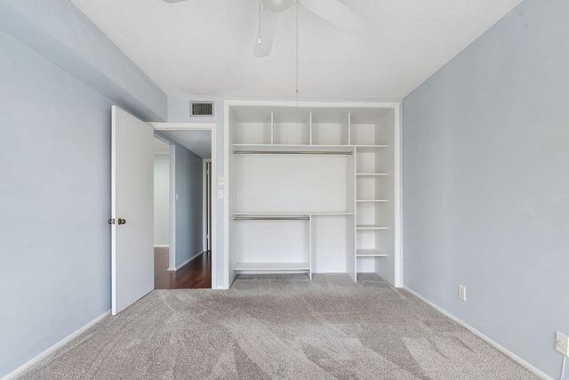 2 Greenway N 210, Royal Palm Beach, FL 33411