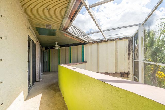 2 Greenway N 210, Royal Palm Beach, FL 33411