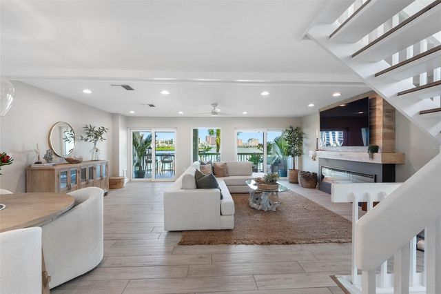 160 MARINA DEL REY COURT, Clearwater, FL 33767