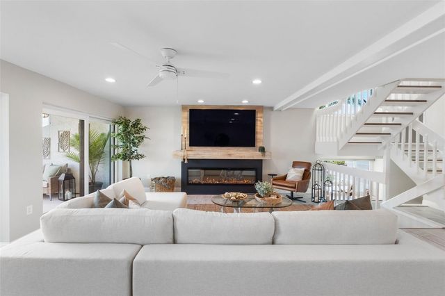 160 MARINA DEL REY COURT, Clearwater, FL 33767
