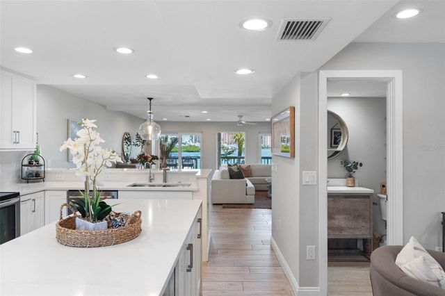 160 MARINA DEL REY COURT, Clearwater, FL 33767