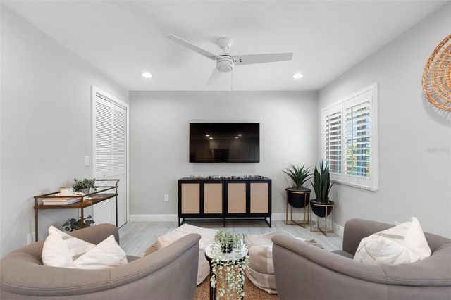 160 MARINA DEL REY COURT, Clearwater, FL 33767