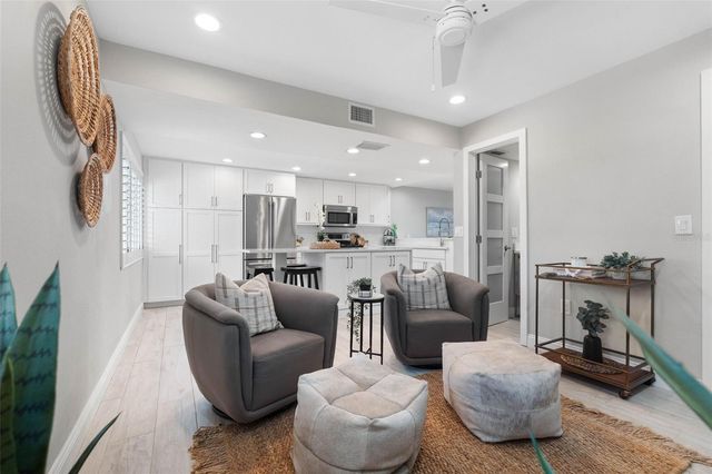 160 MARINA DEL REY COURT, Clearwater, FL 33767