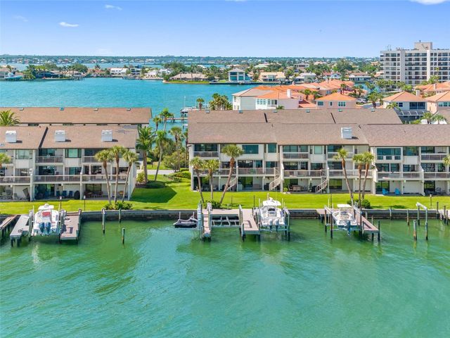 160 MARINA DEL REY COURT, Clearwater, FL 33767