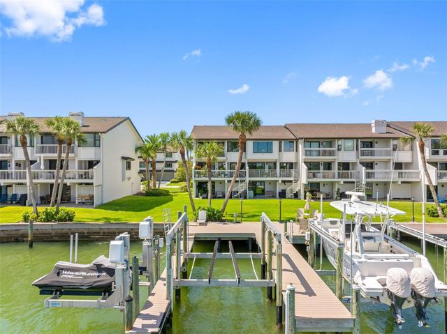 160 MARINA DEL REY COURT, Clearwater, FL 33767