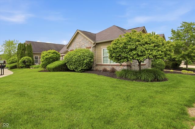13905 Rue Royale Lane 48, Mccordsville, IN 46055