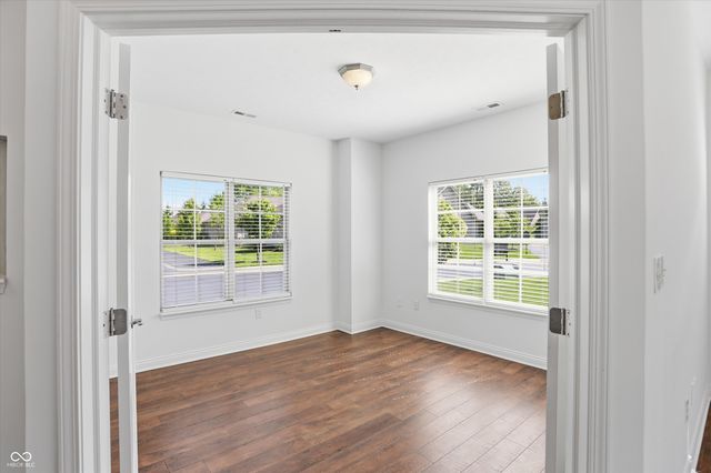13905 Rue Royale Lane 48, Mccordsville, IN 46055