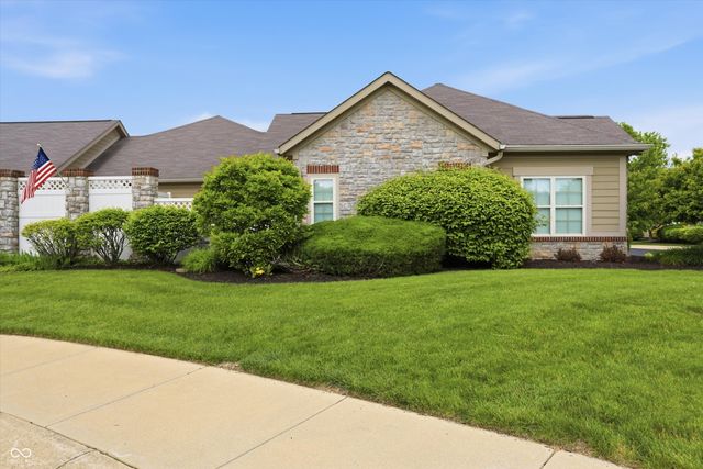 13905 Rue Royale Lane 48, Mccordsville, IN 46055