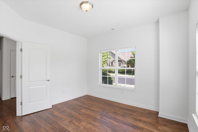 13905 Rue Royale Lane 48, Mccordsville, IN 46055